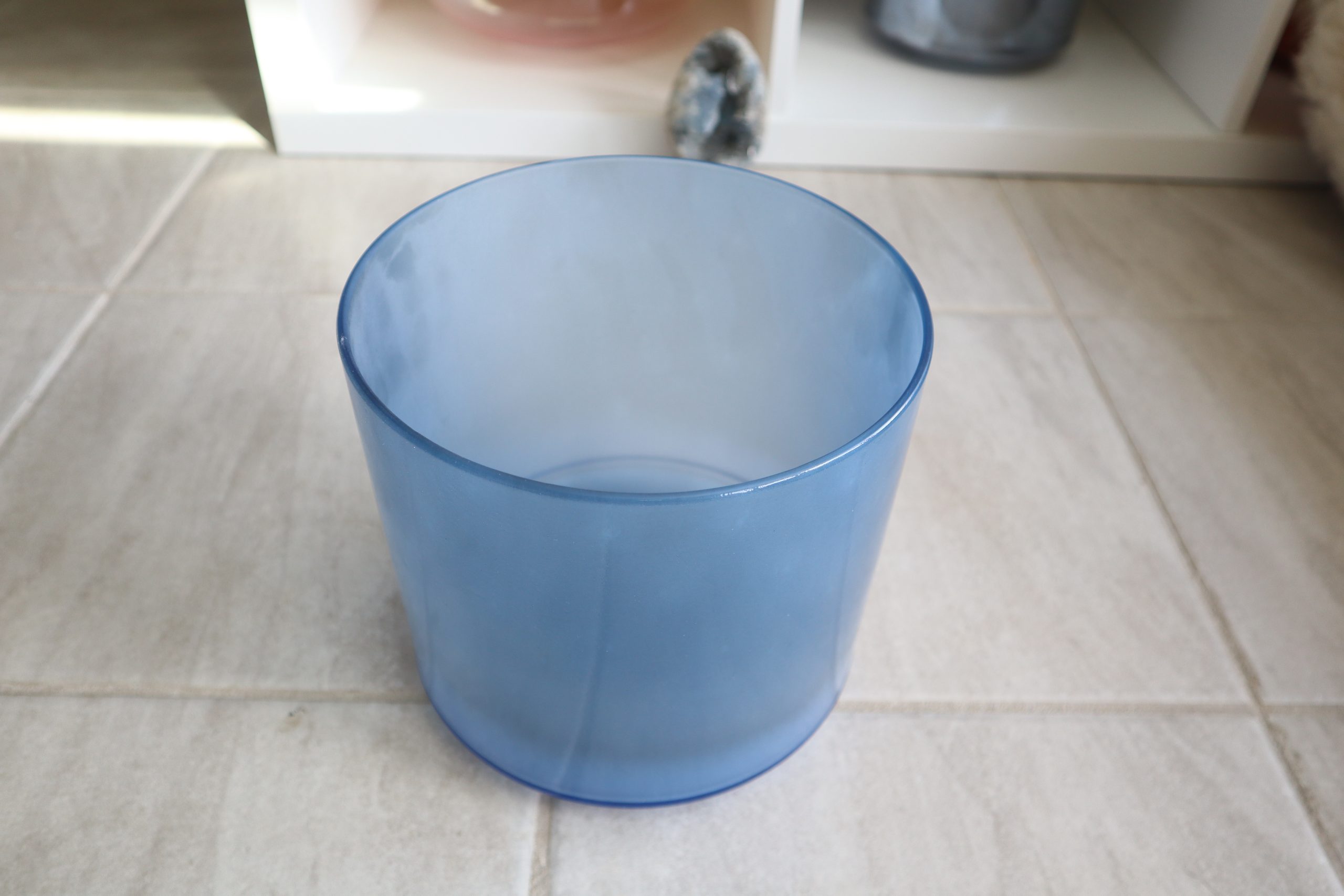8" D#+35 Indigo, Platinum, Frosted Inside